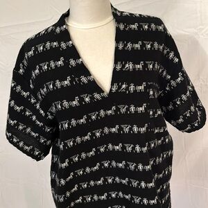 Kaftan Short Sleeve Shirt with Horses and Riders Breast Pocket Womens Size L